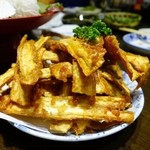 たいこ茶屋 - “山盛りごぼう揚げ”は、ビールに合うぞ!!