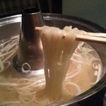 かね吉 一燈庵 - しゃぶしゃぶの後に味噌ダレを入れて〆のラーメン。海鮮出汁がストレート麺に絡んで美味しい～♪