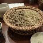 蕎麦切り 酒 大愚 - 蕎麦二色盛り