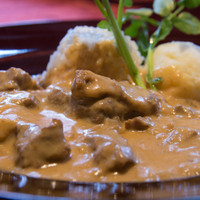 Russian Restaurant ROGOVSKI 銀座 - ビーフストロガノフ