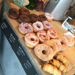 ドーナッツdayがオススメ もちもちドーナッツ By ぴょ太 閉店 オーバル コーヒースタンド Oval Coffee Stand 愛宕橋 カフェ 食べログ