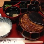 あつた蓬莱軒 - ひつまぶし