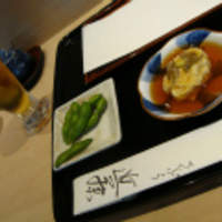 てんぷら 近藤 - 小鉢1品目　湯葉にじゅんさいと餡がかかったもの