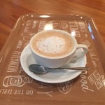 けやき - コクと深みのある珈琲とミルクを合わせたカフェオレです。