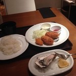 NAGOYA OYSTER BAR - カキフライランチ＋生牡蠣