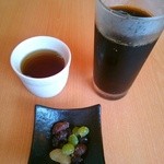 恵比寿かつ彩 - 追加のアイスコーヒー(108円)甘納豆はサービス