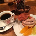 クルミドコーヒー - クルミドコーヒー(深々煎り珈琲、クルミドケーキクリーム)