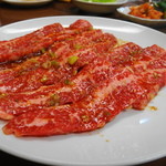 焼肉中村 - 中カルビ