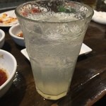 焼肉 房家 - 生絞りれもんはい