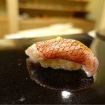 日本橋蛎殻町 すぎた - 焼きの目が最高のきんめ