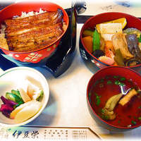 鰻割烹 伊豆栄 本店 - 