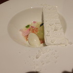 AU 14 FEVRIER - ココナッツのメレンゲ＆メロンとライムのソルベ～白雪～