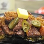 ステーキ カフェ ケネディ - エスニックスパイシーカットステーキ