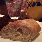 ラ・ブリーズ - 自家製パン 小麦の香りが香ばしい