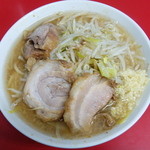 ラーメン二郎 - ラーメン＋ニンニク