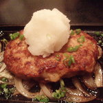 くつろぎ居酒屋 すぎのこ - 金華豚のハンバーグ