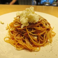 オービカ モッツァレラバー 横浜店 - モッツァレラとミートソースのスパゲティ