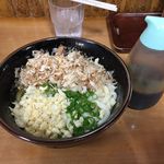 天乃うどん店 - ぶっかけ玉子うどん　混ぜる前