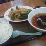 Ramenteiyoshino - 日替りランチ定食　サービスランチ(スープ付)500円税込