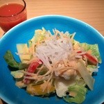 八彩懐石 長峰 - サラダとトマトジュース