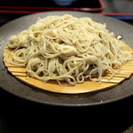 久呂無木 - 群馬の契約農家で栽培された蕎麦を、匠の技で細打ちに