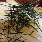 うどん 彩蔵 - おうどん、透明感のあるストレート麺です。