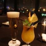 ベイラウンジ - マイタイ1404円とキリン生ビール972円