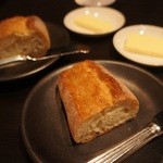 ベイラウンジ - パンとバター