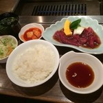 さんか亭 - 【2015年12月】薬念ランチ（ロース）＠770円。
