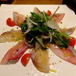 本日の天然鮮魚でカルパッチョ：1280円