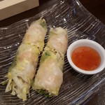 バルひげ - パクチー入り生春巻き３８０円