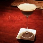 バー ル・サロン - アレキサンダー1602