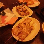 Tsubohachi - 豚串、鳥串