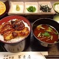 ミニ三河一色産 うな丼定食