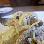 カフェレストラン ホット・ベリー - とり肉と野菜のスパゲティー　ごぼうのポタージュ仕立て