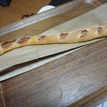 ベーカリー ピカソ - ジャンボソーセージパン