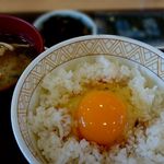 すき家 - たまごかけごはん朝食￥220円