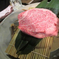 大衆肉酒場 こだわり米 匠 - シャトーブリアン(コースとは別注文)