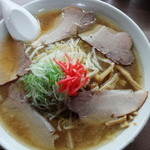 らーめんけん - ニンニクもやしメンマラーメン800円