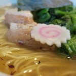 らーめん そよ風 - 特製しお(ラーメン)のトッピング〔16/2/28撮影〕