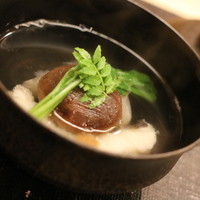 麻布十番 ふくだ - お椀　聖護院蕪と鱈