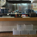 宇野製麺所 - 基本、オールセルフd(^_^o) 順番が来たら大将が声を掛けてくれますよ(o^^o)