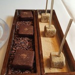 ランベリー ナオト キシモト - チョコレートがけバニラアイス　わらびもち