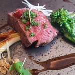 ランベリー ナオト キシモト 南青山 - 宮城県但馬種　黒毛和牛ノグリエとほほ肉の煮込み