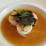 ランベリー ナオト キシモト - 近海釣りヤリイカ　浜名湖のスッポンのファルシ　玉葱のスープ　黒トリュフの香り　九条葱