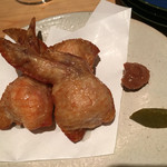 ビビ 立川本店 - 手羽先の包み揚げ 700円。