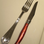 プレゼンテ スギ - (2016年2月)肉料理用のナイフとフォーク