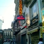 A La Bécasse - ちょっと分かりにくい場所にある