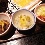 Kuimonoya Wan - 珍味三種盛り