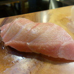 吉乃寿司 - 中トロ